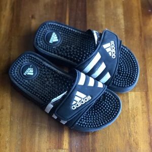 Adidas slippers